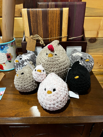 Crochet chickens