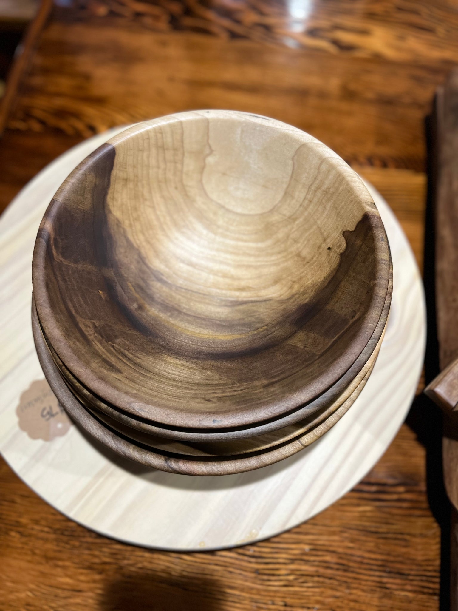 Poplar salad bowls